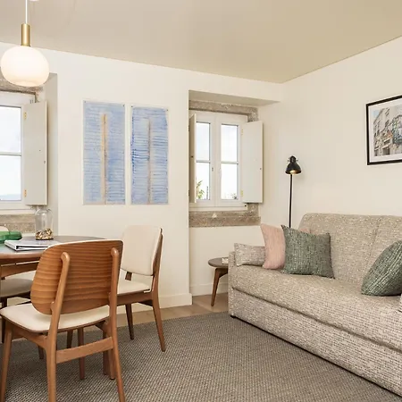 Hermitage Castelo - Casa Saint Jorge דירה